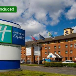 Фотографии гостиницы 
            Holiday Inn Express Birmingham Oldbury, an IHG Hotel