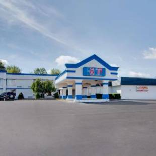 Фотографии гостиницы 
            Motel 6-Clarion, PA