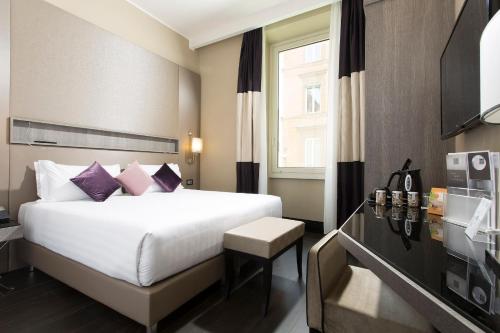 Фотографии гостиницы
Rome Life Hotel