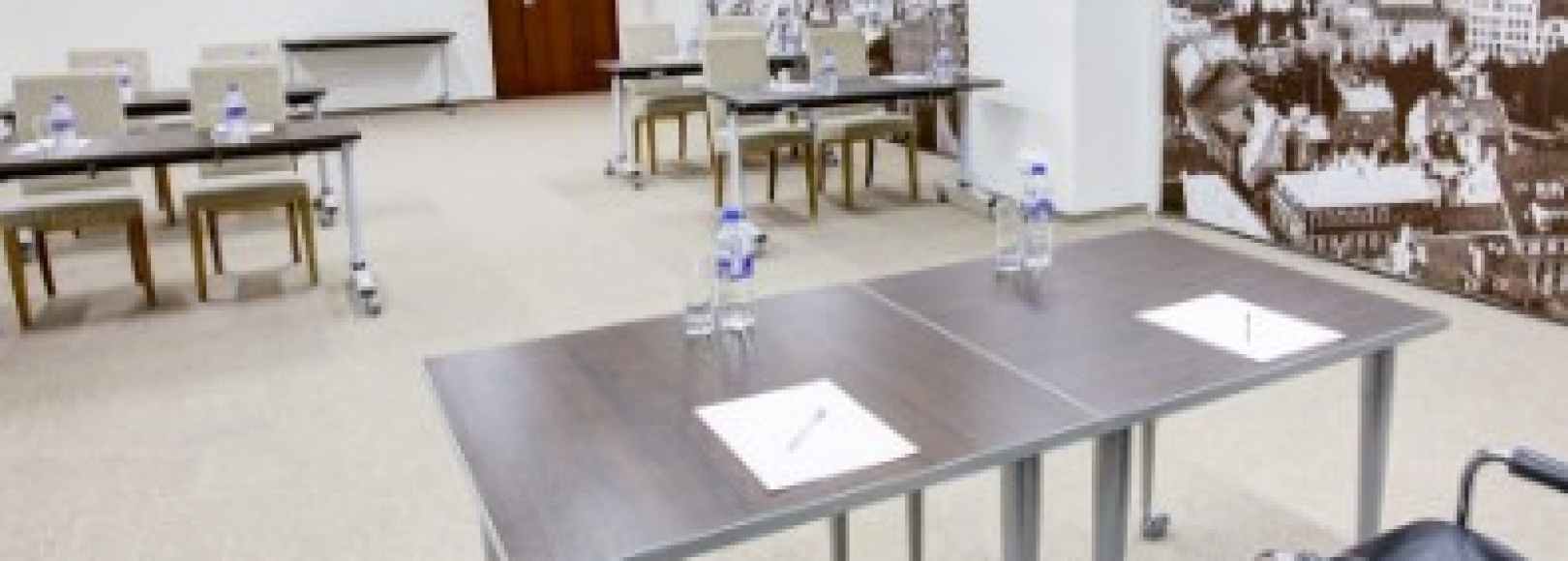 Фотография конференц-зала Елгава