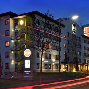 Фотографии гостиницы
B&B Hotel Frankfurt Niederrad