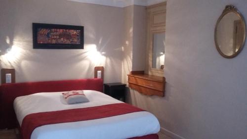 Фотография гостиницы Hotel Les Deux Magots