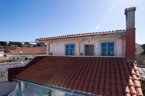 Фотография гостевого дома Apartments by the sea Veli Losinj, Losinj - 7959