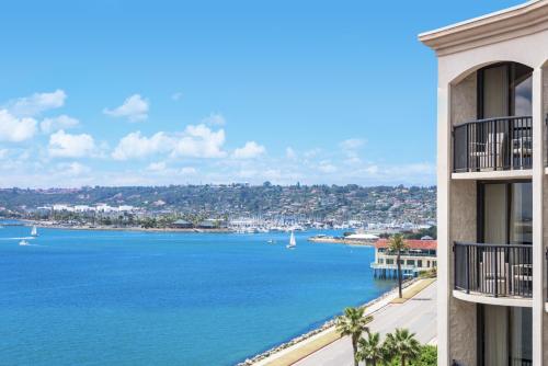 Фотография гостиницы Hilton San Diego Airport/Harbor Island