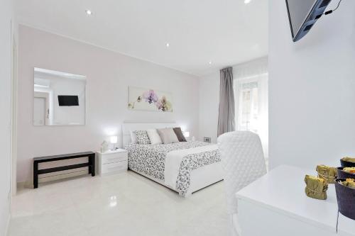 Фотография гостевого дома Roman Holiday Charming