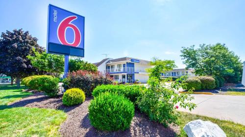 Фотография гостиницы Motel 6-Windsor Locks, CT - Hartford