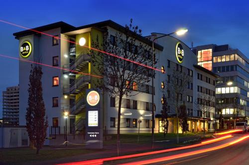 Фотография гостиницы B&B Hotel Frankfurt Niederrad
