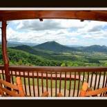 Фотография гостевого дома Awestruck Cabin