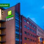 Фотография гостиницы Holiday Inn Express - Glasgow - City Ctr Riverside, an IHG Hotel