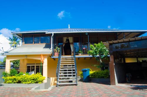 Фотография гостевого дома Résidence An&Sy - Loft à Surinam