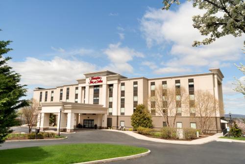 Фотография гостиницы Hampton Inn & Suites Ephrata - Mountain Springs