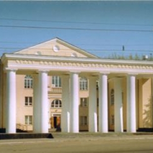 Фотография достопримечательности Луганский областной украинский музыкально-драматический театр