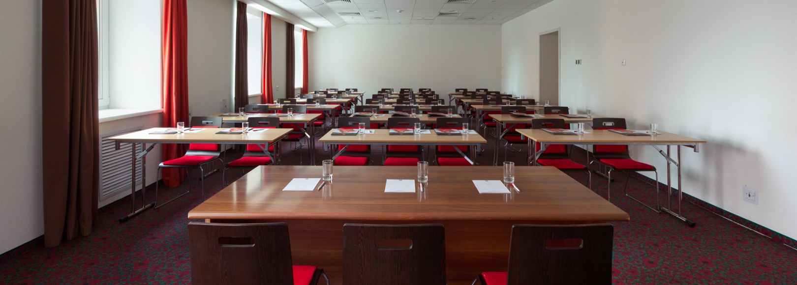 Фотография конференц-зала BLUE