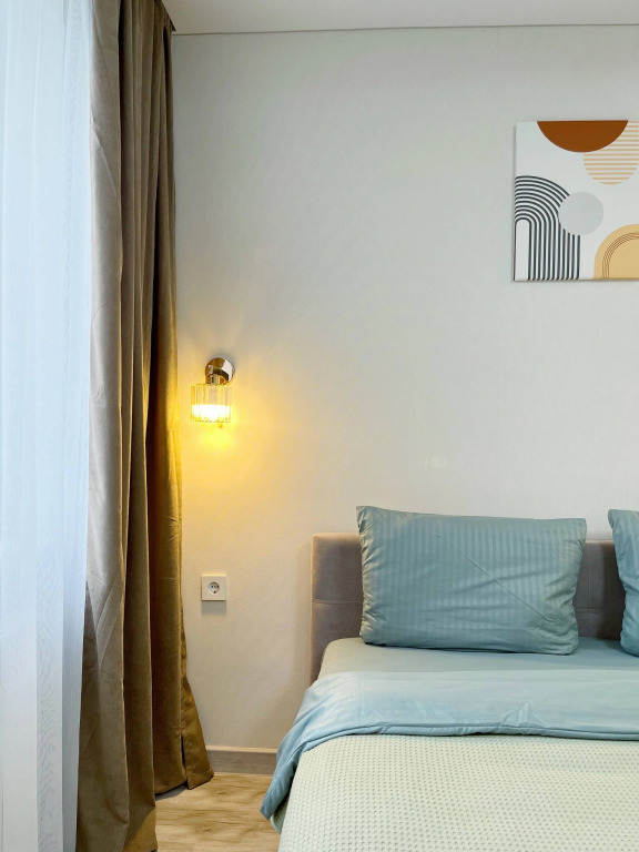 Фотография квартиры Квартира Новая комфортабельная, чистая и уютная однокомнатная квартира с дизайнерским ремонтом в новом ЖК!