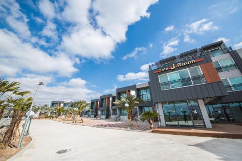 Фотография гостиницы J Raum Resort