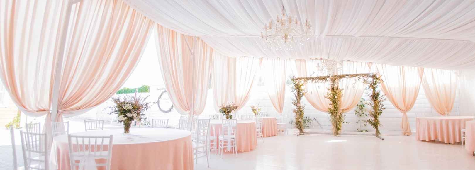 Фотография банкетного зала Шатёр Ванильное Небо