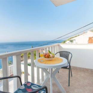 Фотографии гостевого дома
Apartments with a parking space Pisak, Omis - 2827