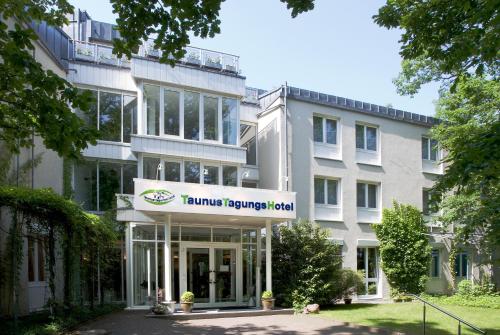 Фотография гостиницы TaunusTagungsHotel