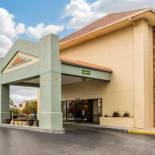 Фотография гостиницы Quality Inn Opryland Area