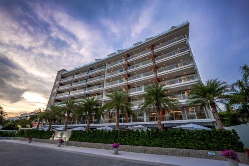 Фотография гостиницы Babylon Sky Garden - Long Term Holiday Rentals