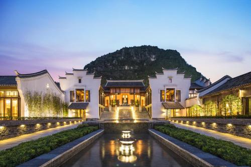 Фотография гостиницы Banyan Tree Yangshuo