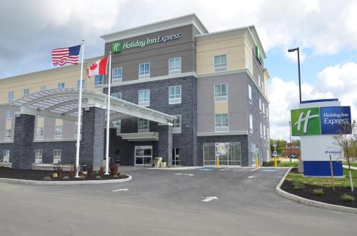 Фотография мини отеля Holiday Inn Express & Suites Cheektowaga North East, an IHG Hotel