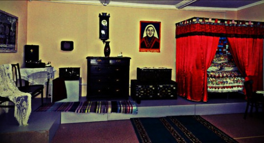 Фотографии музея 
            Дом-музей песенного творчества им. Майры Шамсутдиновой