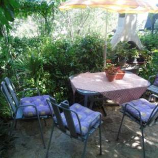 Фотографии гостевого дома
Apartments with a parking space Motovun, Central Istria - Sredisnja Istra - 14160