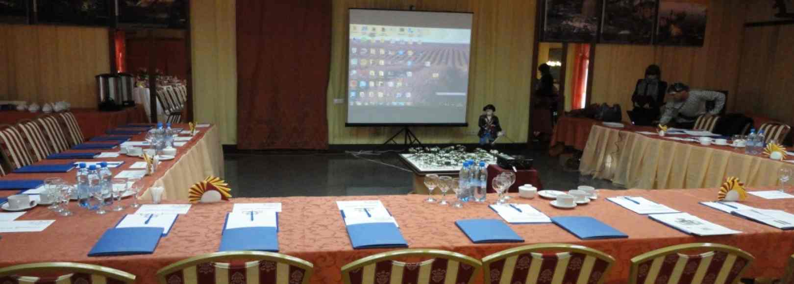 Фотография конференц-зала Таверна Пиратос