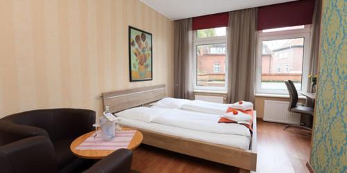 Фотографии гостиницы 
            Apartment Hotel zur Hanse Bahnhof Stade
