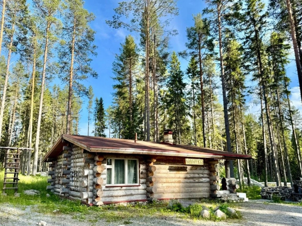 Фотография Коттеджа Коттедж Карелия Медвежка с 2 Комнатами и Видом во Внутренний Двор