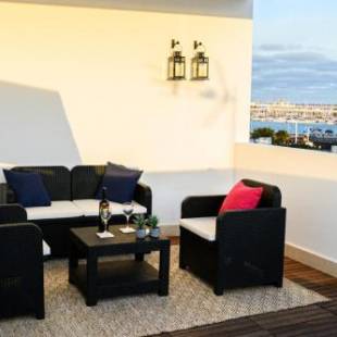 Фотографии хостела
Lantia Rooftop House