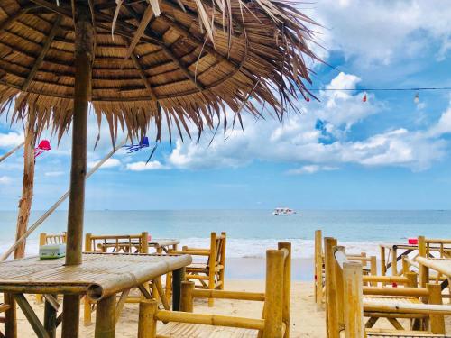 Фотография гостиницы Lanta Palm Beach Resort