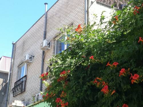 Фотография гостевого дома На Октябрьской 106