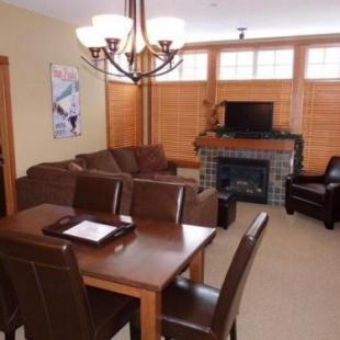 Фотография гостевого дома Settlers Crossing #61 by Bear Country