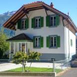 Фотография гостевого дома Jungfrau Family Holiday Home
