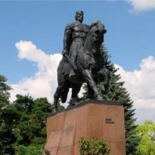 Фотография памятника Памятник Д. Галицкому