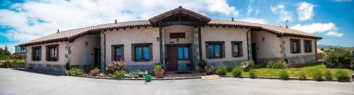 Фотографии гостевого дома 
            Apartamentos Rurales La Carbayala