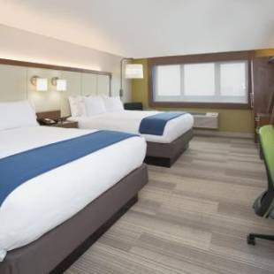 Фотографии гостиницы 
            Holiday Inn Express & Suites Lake Havasu - London Bridge, an IHG Hotel