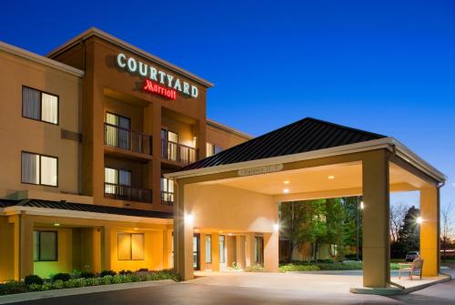 Фотография гостиницы Courtyard Toledo Rossford/Perrysburg
