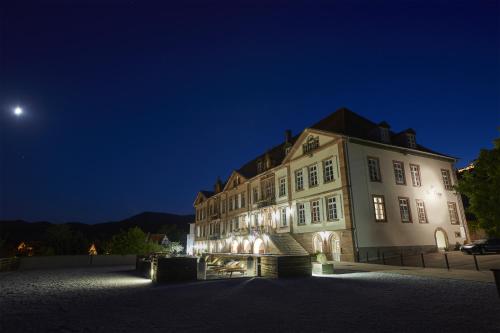 Фотография гостиницы Hôtel Val-Vignes Colmar Haut-Koenigsbourg, The Originals Relais