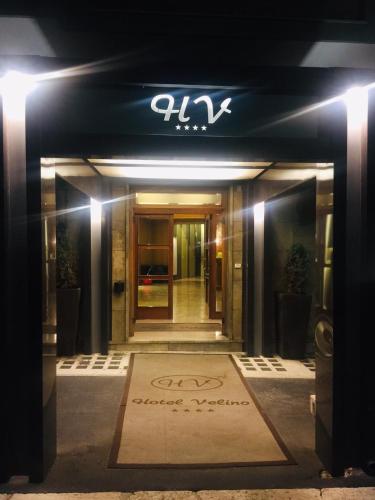 Фотография гостиницы Hotel Velino