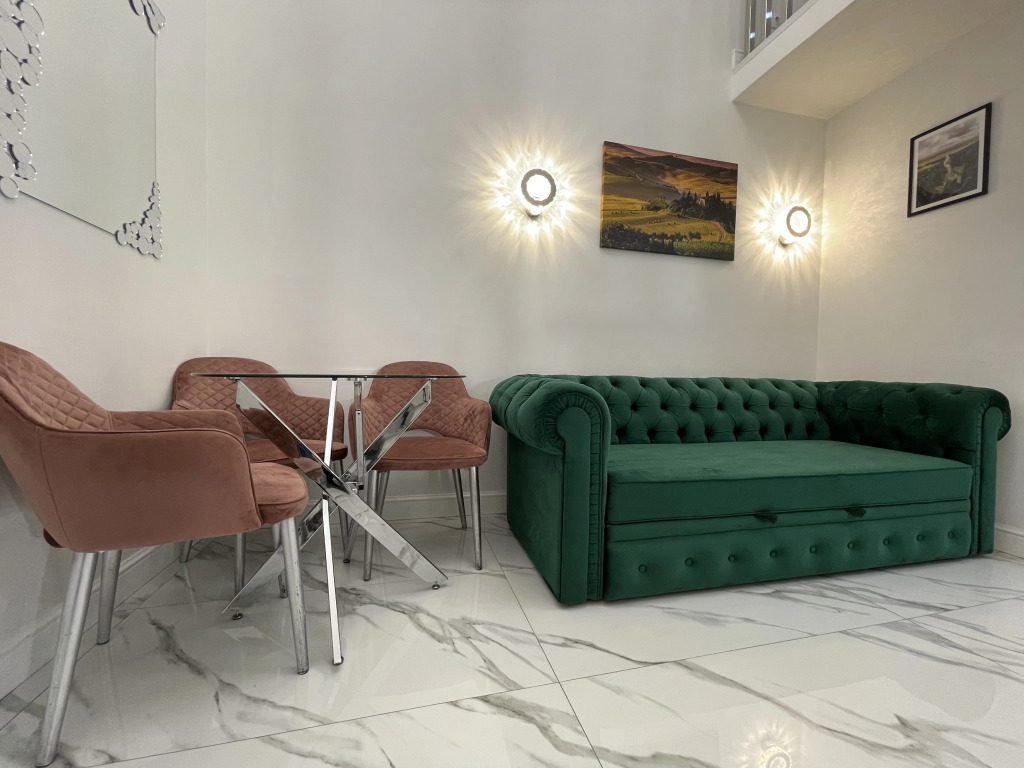 Фотография квартиры Апартаменты двухуровневые рядом с морем