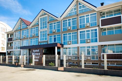 Фотография гостиницы River Star