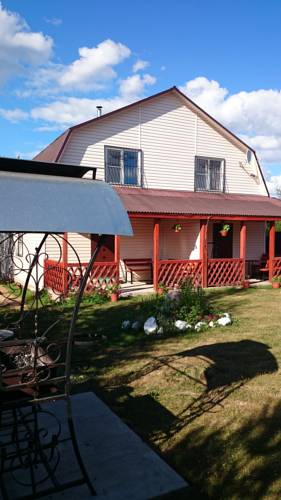 Фотография гостевого дома Возле озера Петрова