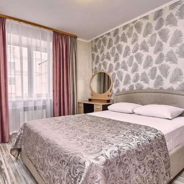 Фотографии квартиры 
            Апартаменты Двухкомнатные Ул. Учебная, 15 Лагерный сад клиника Савиных