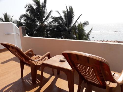 Фотографии гостевого дома
Coral Reef Guest