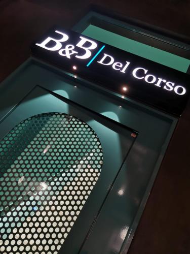 Фотография мини отеля B&B DEL CORSO - Foggia - AMBIENTE SANIFICATO CON GENERATORE DI OZONO E LAMPADE GERMICIDA AD OZONO PER LA DISINFEZIONE DI ARIA E AMBIENTI - Parcheggio Custudito a pagamento - Netlifix TV