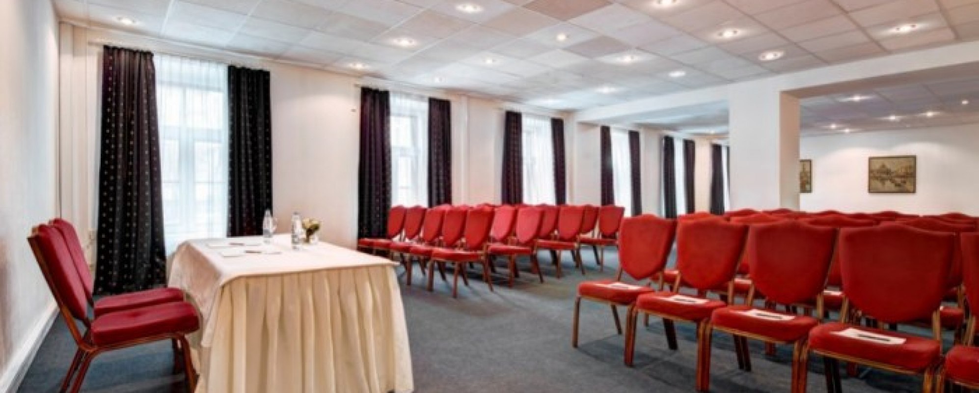 Фотографии конференц-зала Стремянная