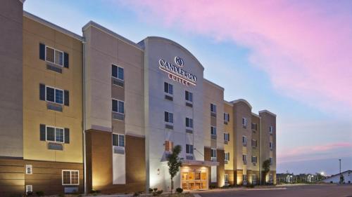 Фотография гостиницы Candlewood Suites Midland, an IHG Hotel